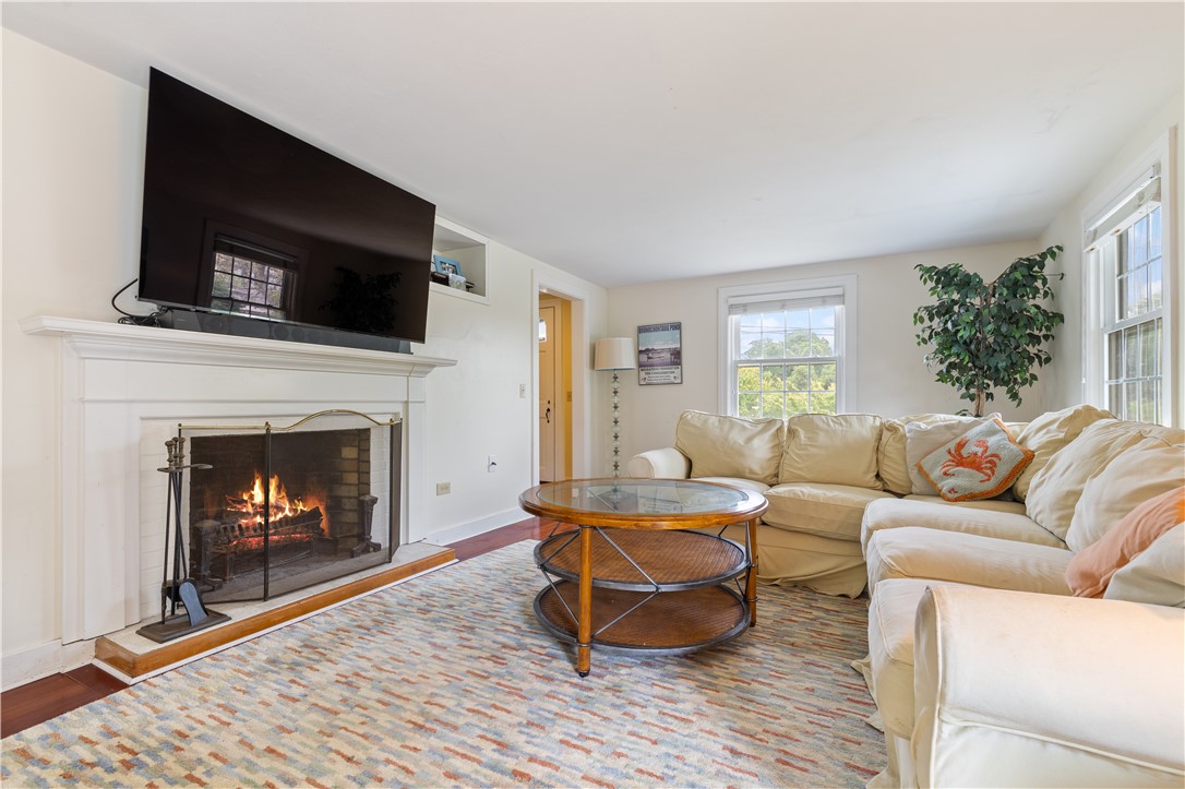 9 Passpataug Avenue Westerly, RI 02891 - Photo 22 of 38