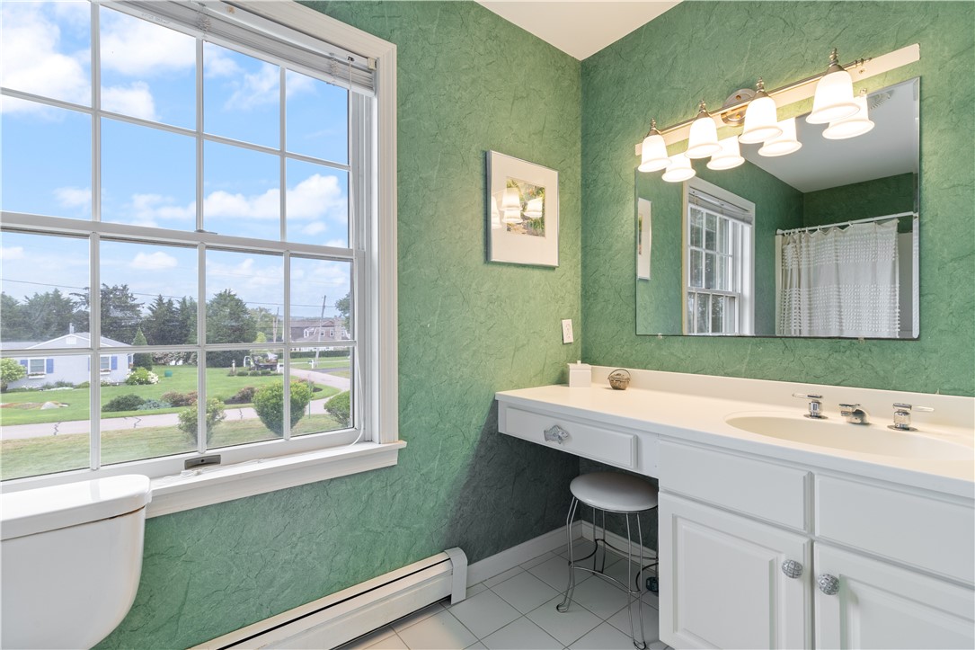 9 Passpataug Avenue Westerly, RI 02891 - Photo 26 of 38