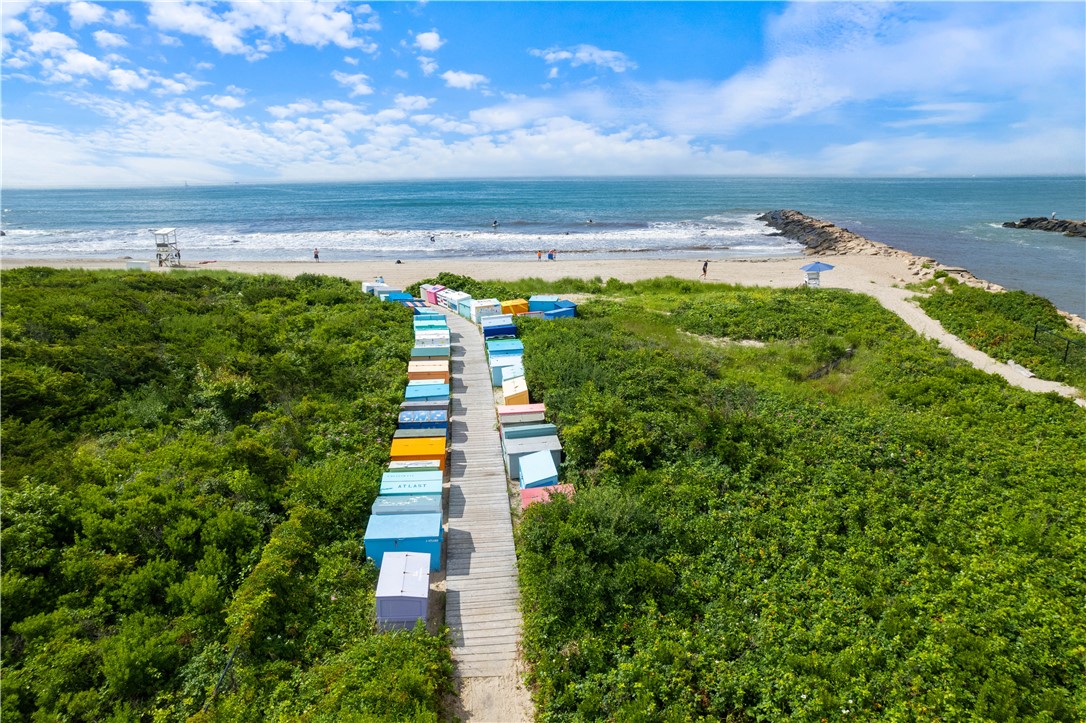 9 Passpataug Avenue Westerly, RI 02891 - Photo 9 of 38 Fenway Beach Boxes