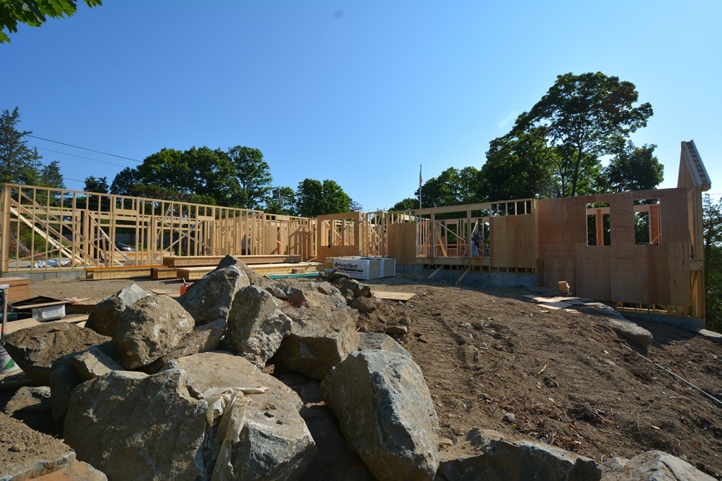 121 Nichols Road Cohasset, MA 02025 - Photo 6 of 11 Gallery Image 6