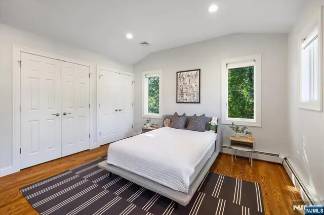 $1,998,000 | 40 5th Street, Cresskill, NJ 07626