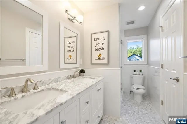 $1,998,000 | 40 5th Street, Cresskill, NJ 07626