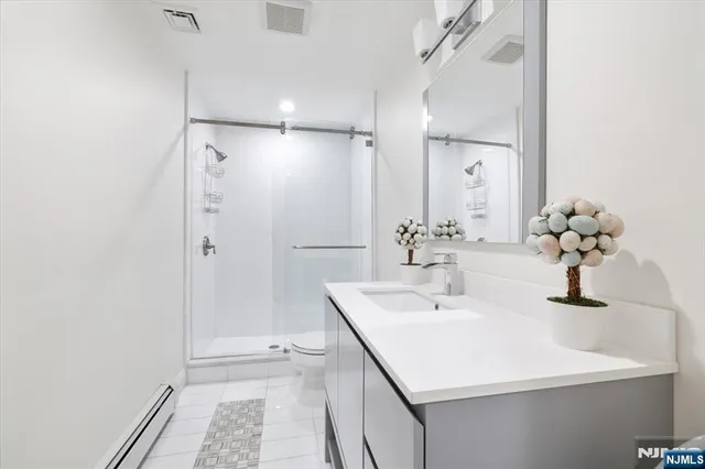 $1,998,000 | 40 5th Street, Cresskill, NJ 07626