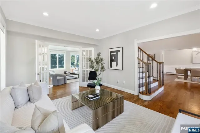 $1,998,000 | 40 5th Street, Cresskill, NJ 07626