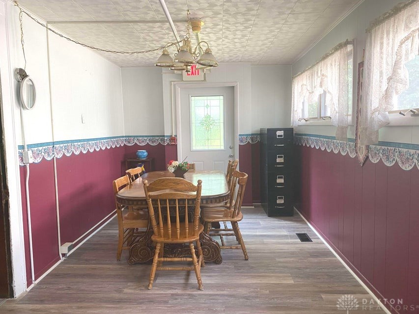 1215 East High Street Springfield, OH 45505 - Photo 21 of 52
