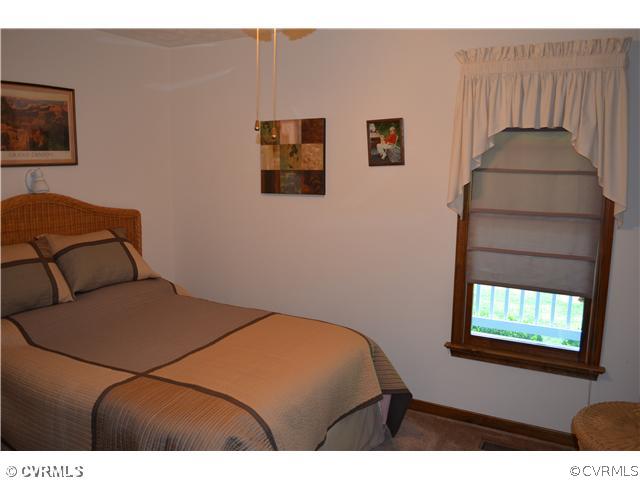1998 Old Tavern Road Powhatan, VA 23139 - Photo 8 of 14 Gallery Image 8