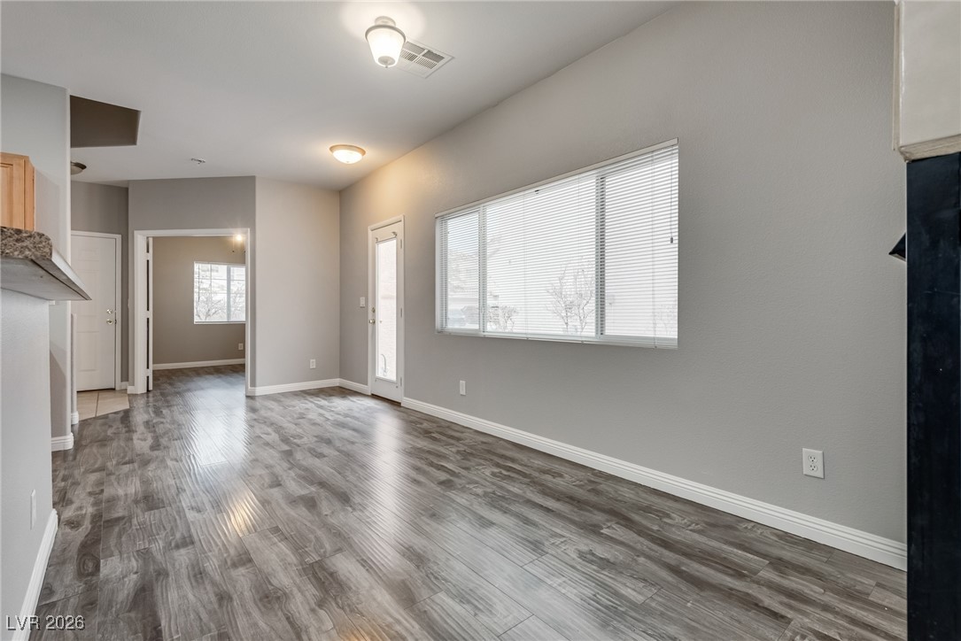 2449 Wrangler Walsh Lane Henderson, NV 89002 - Photo 12 of 39