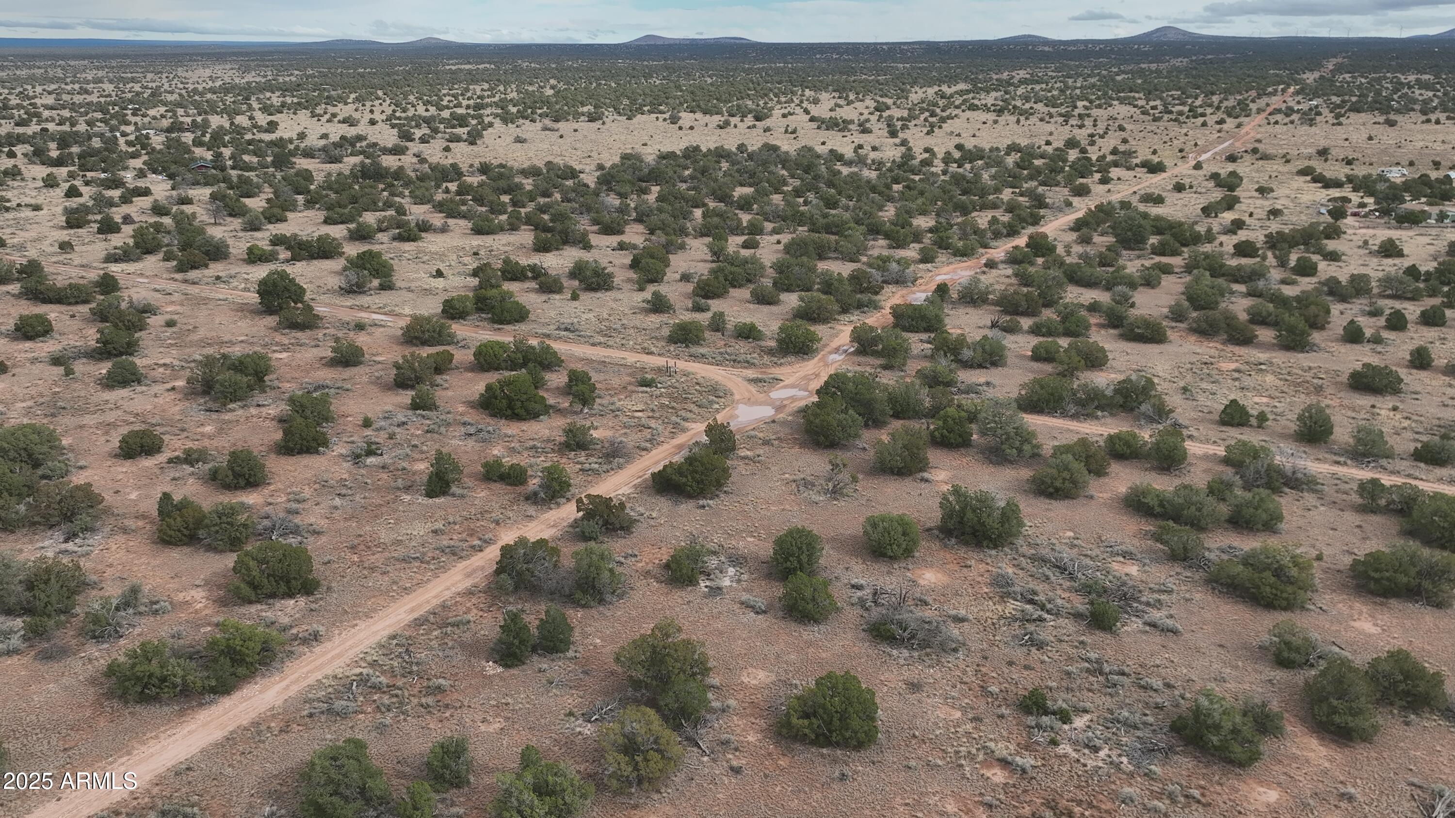 3946 High Grv Road, Unit 226 Williams, AZ 86046 - Photo 7 of 10 DJI_20251122120408_0017_V