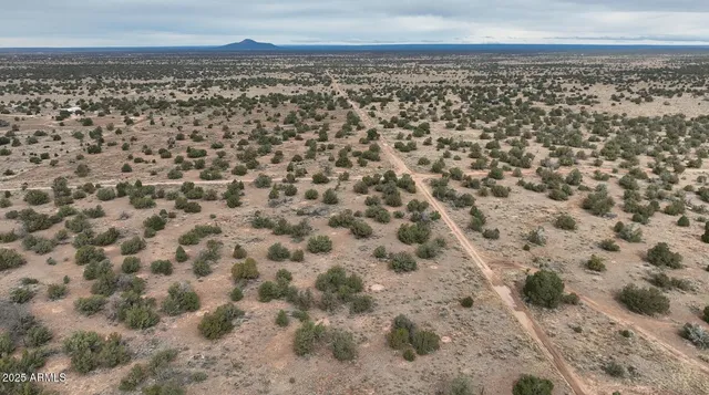 a view of a sky view