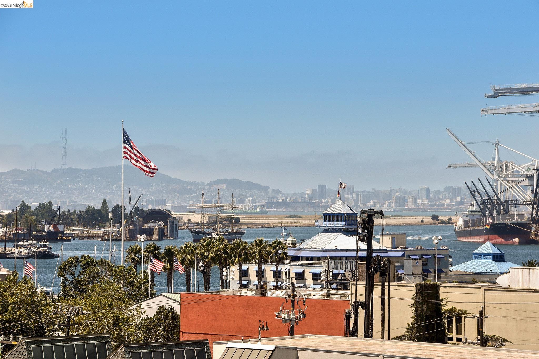 288 3rd Street, Unit 104 Oakland, CA 94607 - Photo 4 of 40