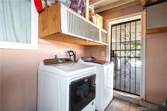 $899,999 | 1808 South Van Ness Avenue, Santa Ana, CA 92707