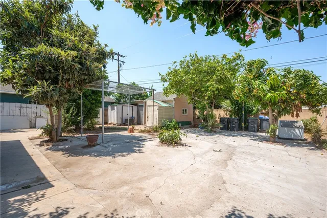 $875,000 | 1808 South Van Ness Avenue, Santa Ana, CA 92707