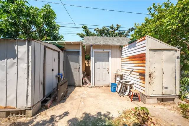 $899,999 | 1808 South Van Ness Avenue, Santa Ana, CA 92707