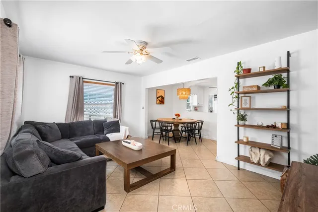 $899,999 | 1808 South Van Ness Avenue, Santa Ana, CA 92707