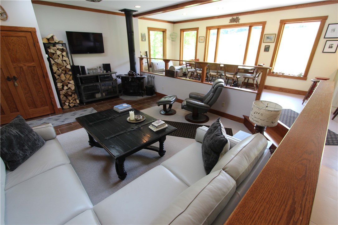 432 Cartwright Road Denver, NY 12421 - Photo 9 of 39