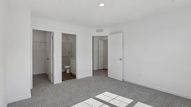 $309,990 | 1449 Oakfield Lane, Pingree Grove, IL 60140