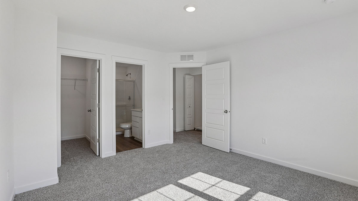 1449 Oakfield Lane Pingree Grove, IL 60140 - Photo 17 of 45