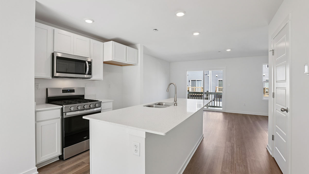 1449 Oakfield Lane Pingree Grove, IL 60140 - Photo 8 of 45