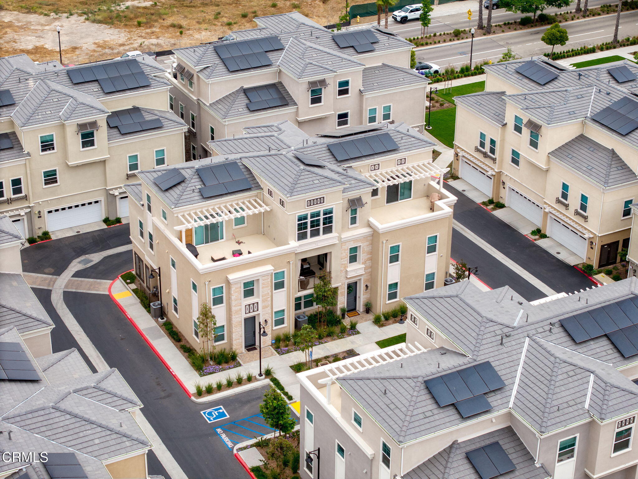 751 Winchester Drive Oxnard, CA 93036 - Photo 30 of 33 a buildings covered with tall buildings