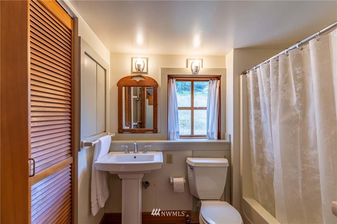 46 Sylvan Cove Road Decatur Island, WA 98221 - Photo 20 of 25
