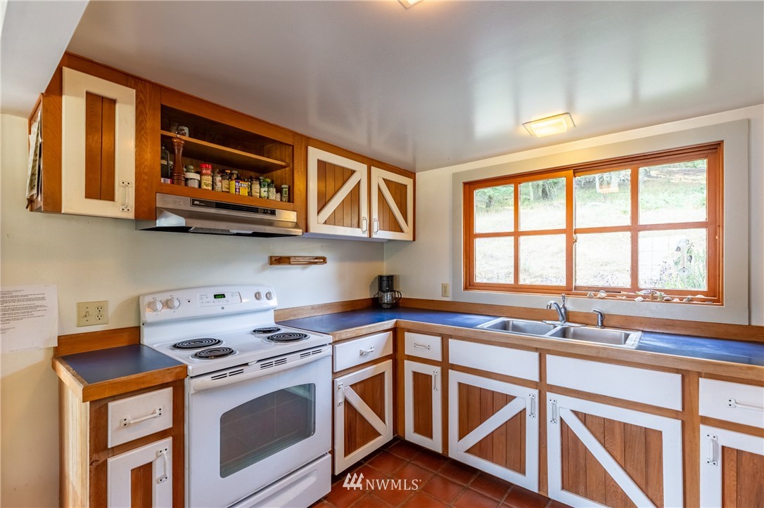 46 Sylvan Cove Road Decatur Island, WA 98221 - Photo 6 of 25