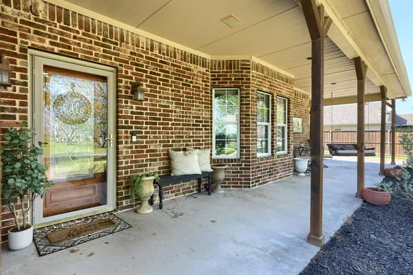 $465,000 | 105 North Jones Street, Royse City, TX 75189