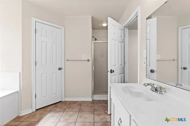 $265,000 | 5806 Luxor Drive, Killeen, TX 76549