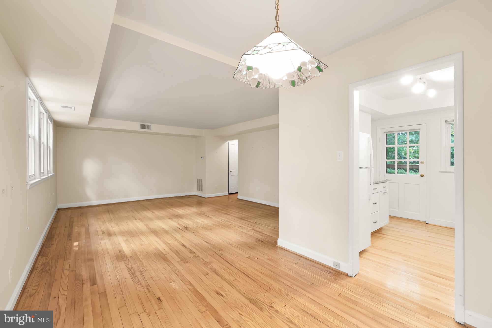 8518 Geren Road, Unit 182 Silver Spring, MD 20901 - Photo 10 of 30