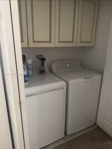 $315,000 | 501 Talia Circle, Palm Springs, FL 33461