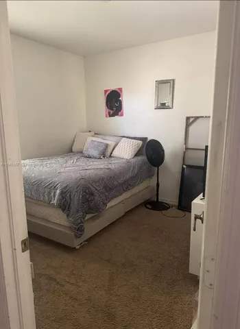 $315,000 | 501 Talia Circle, Palm Springs, FL 33461