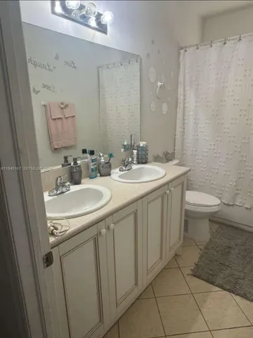 $315,000 | 501 Talia Circle, Palm Springs, FL 33461