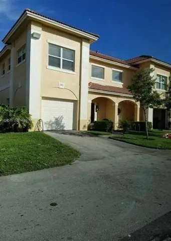 $315,000 | 501 Talia Circle, Palm Springs, FL 33461