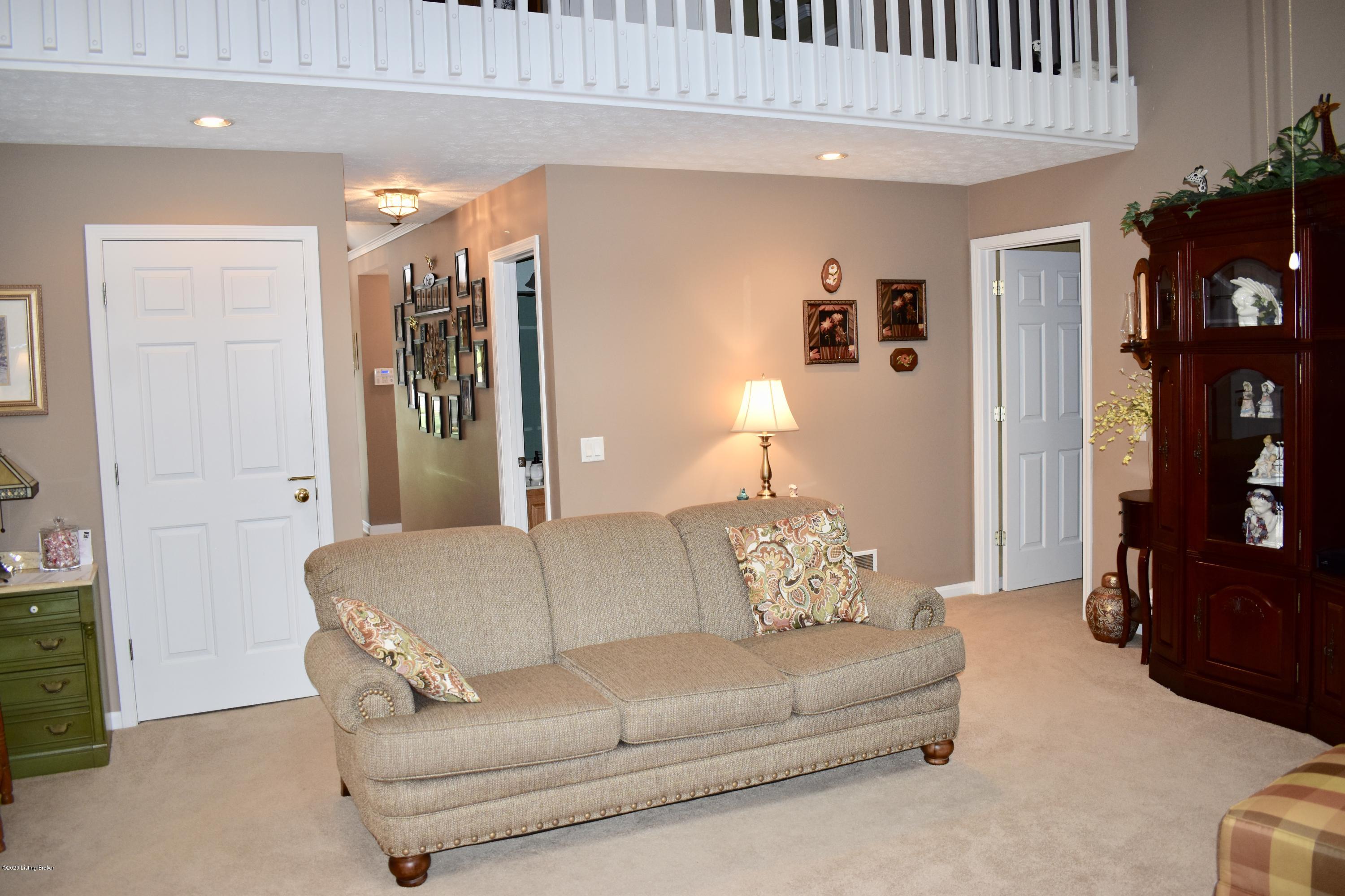 10121 Rimfire Road Louisville, KY 40291 - Photo 15 of 44 fullsizeoutput_2eb