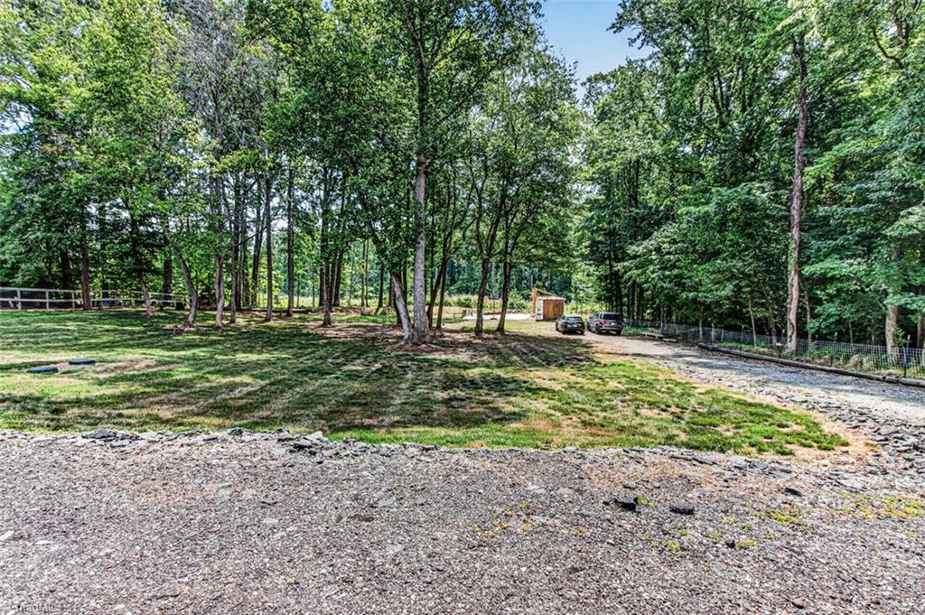 3258 Jidemi Road Greensboro, NC 27406 - Photo 34 of 37