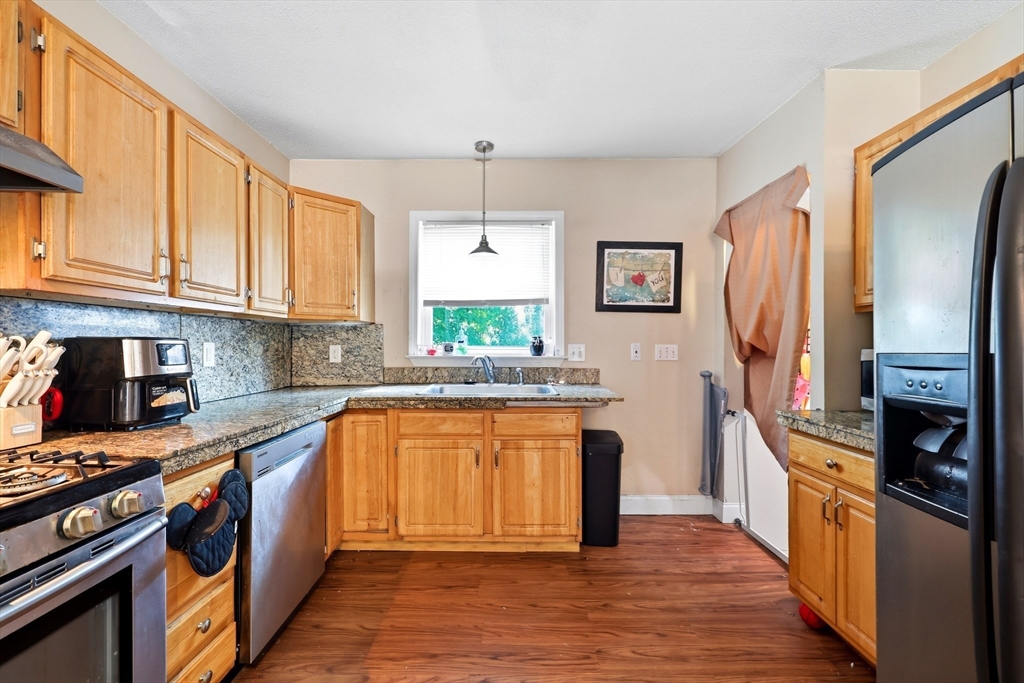15 Rhodes Avenue Feeding Hills, MA 01030 - Photo 16 of 28