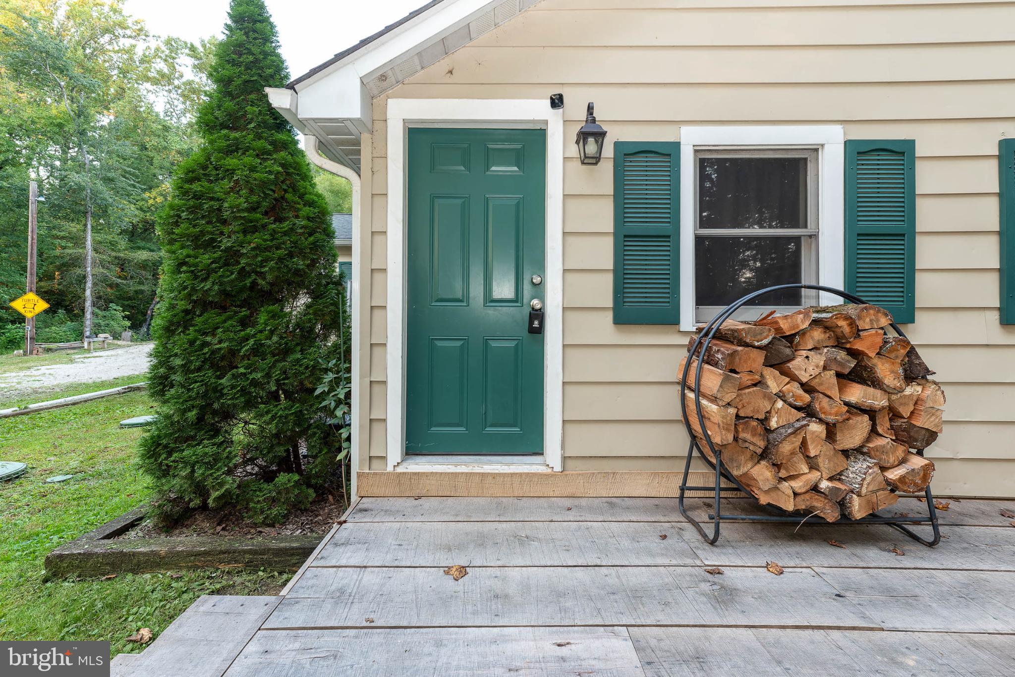 550 Quinton-Marlboro Road Bridgeton, NJ 08302 - Photo 2 of 30 a view of a entryway door front of a house