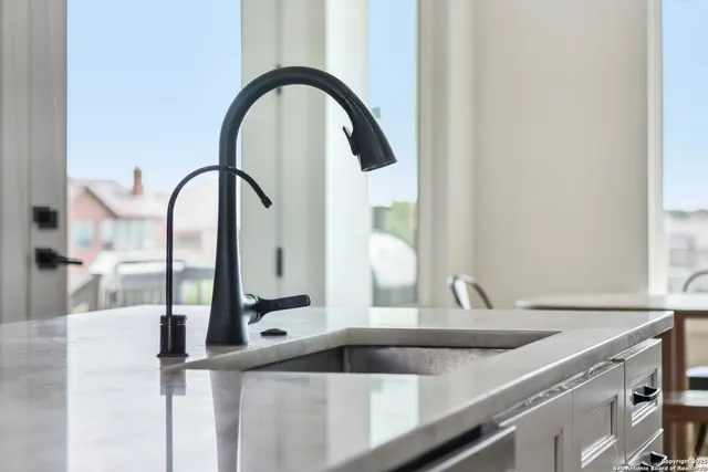 a close view of sink and tap