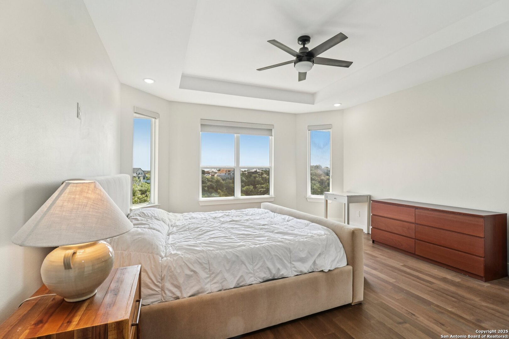 517 Preston Trail Boerne, TX 78006 - Photo 22 of 40 a bedroom with a bed and window