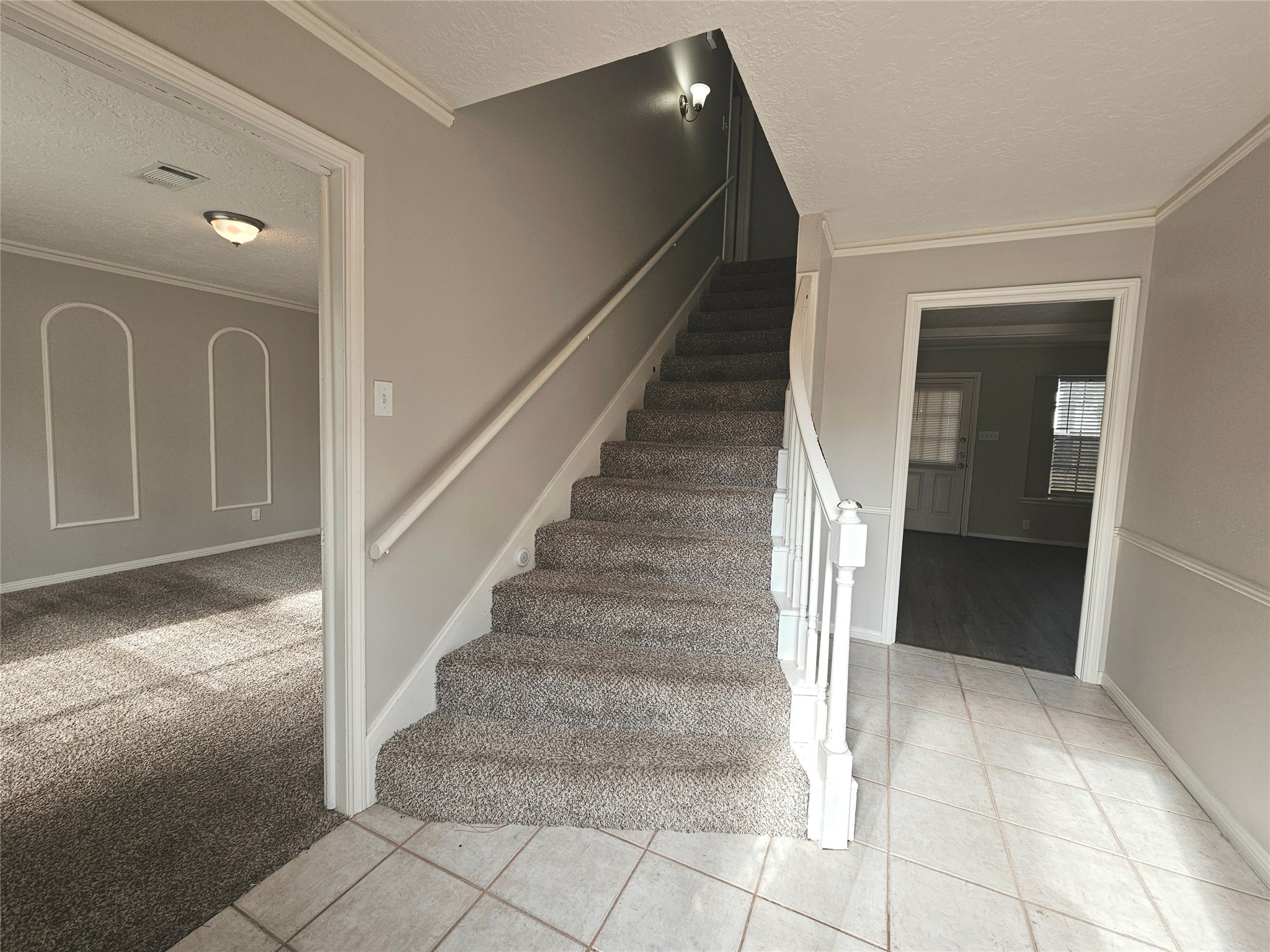 6126 Inway Drive Spring, TX 77389 - Photo 14 of 27 a view of entryway and hall