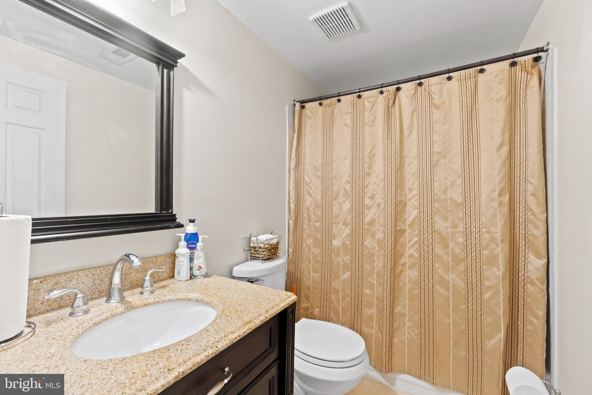 1318 S Street Northwest, Unit B Washington, DC 20009 - Photo 13 of 30