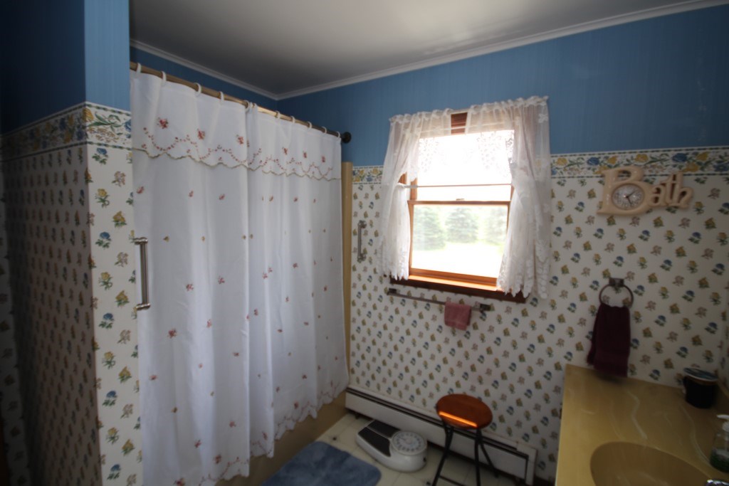 6400 South Crawford Road Mount Pleasant, MI 48858 - Photo 14 of 45 1820275-13.JPG