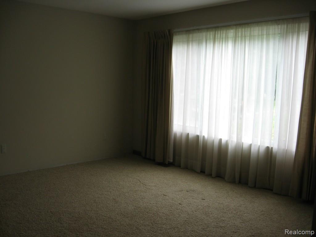 3544 Lippincott Road Lapeer, MI 48446 - Photo 9 of 24 IMG_3381.jpg