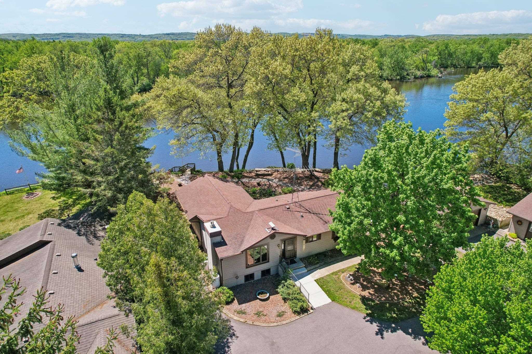W11027 B County Road Portage, WI 53901 - Photo 55 of 81