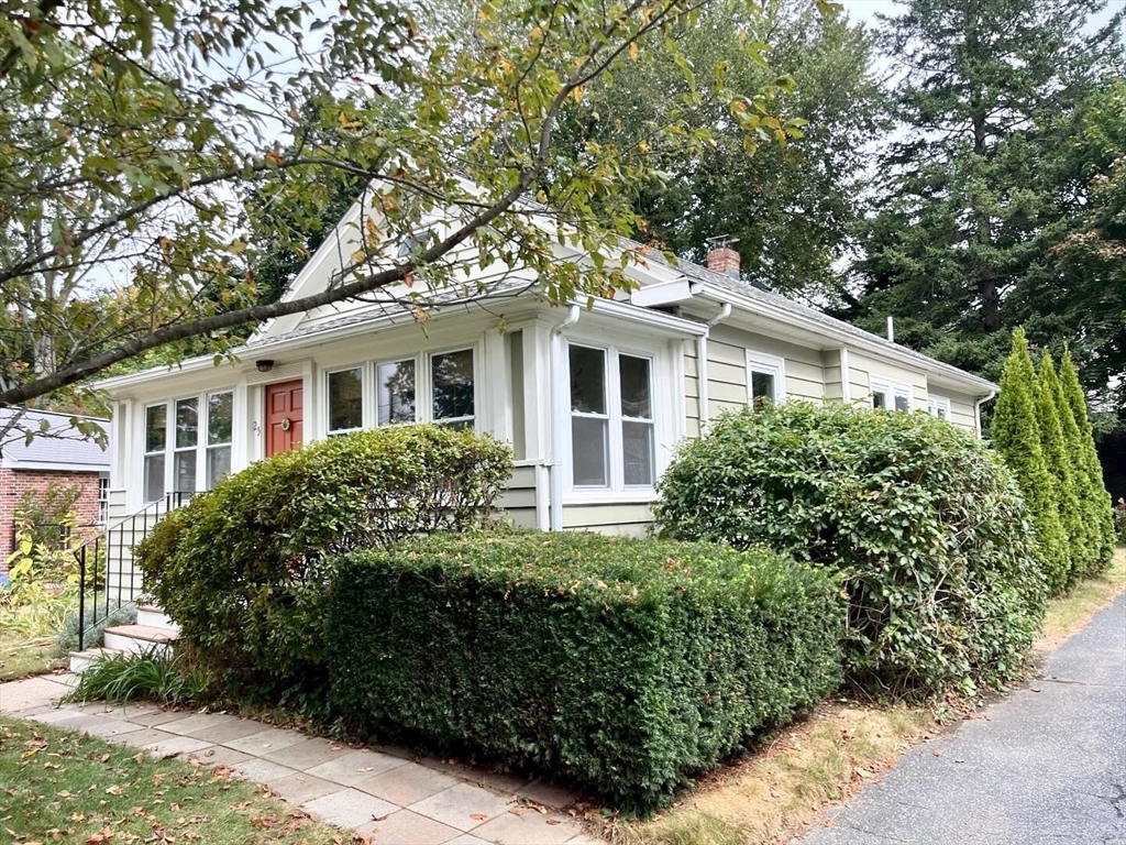 25 Day Hill Road Framingham, MA 01702 - Photo 1 of 34 Gallery Image 1