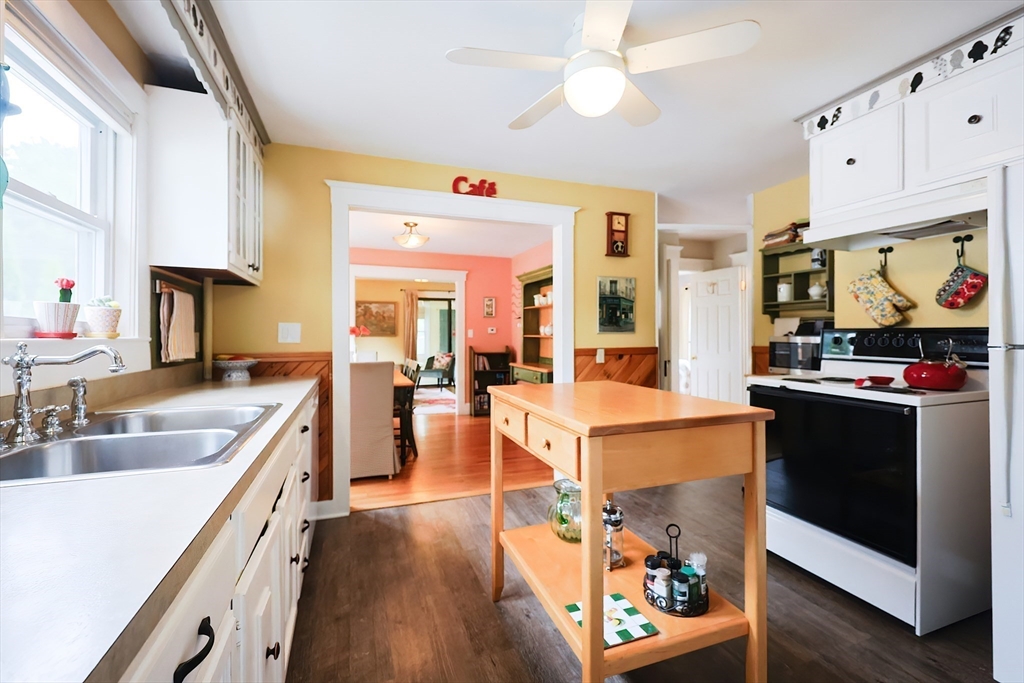 25 Day Hill Road Framingham, MA 01702 - Photo 11 of 34 Gallery Image 11