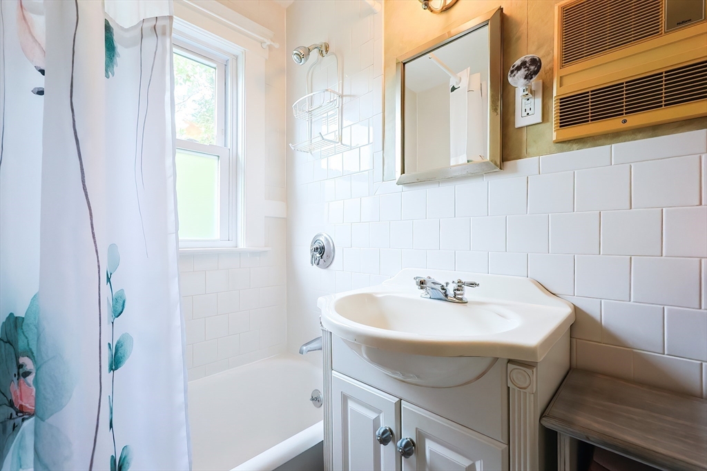 25 Day Hill Road Framingham, MA 01702 - Photo 20 of 34 Gallery Image 20