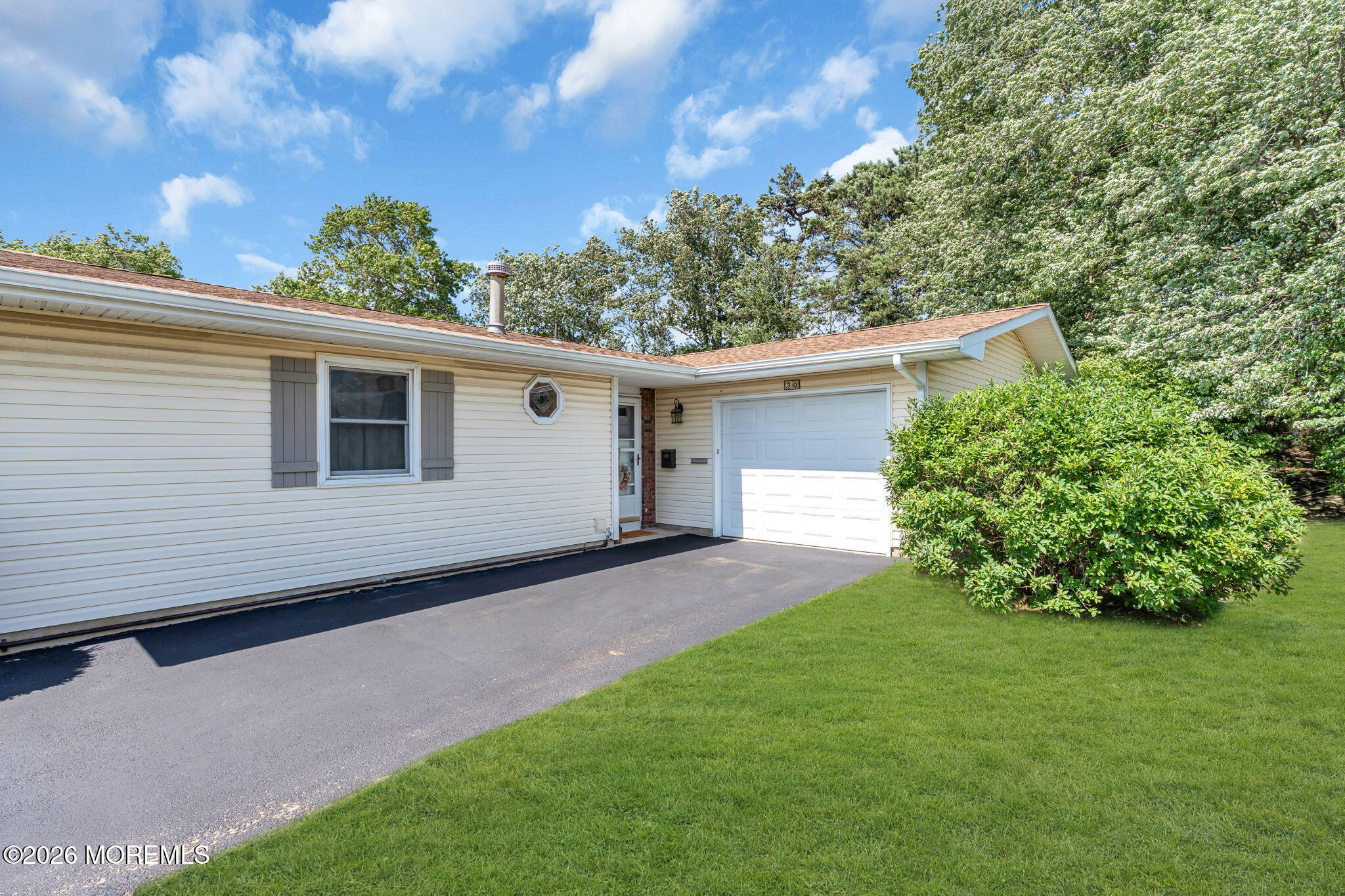30 Phillips Road Brick, NJ 08724 - Photo 3 of 25 13-front-exterior-entry-door-and-garage