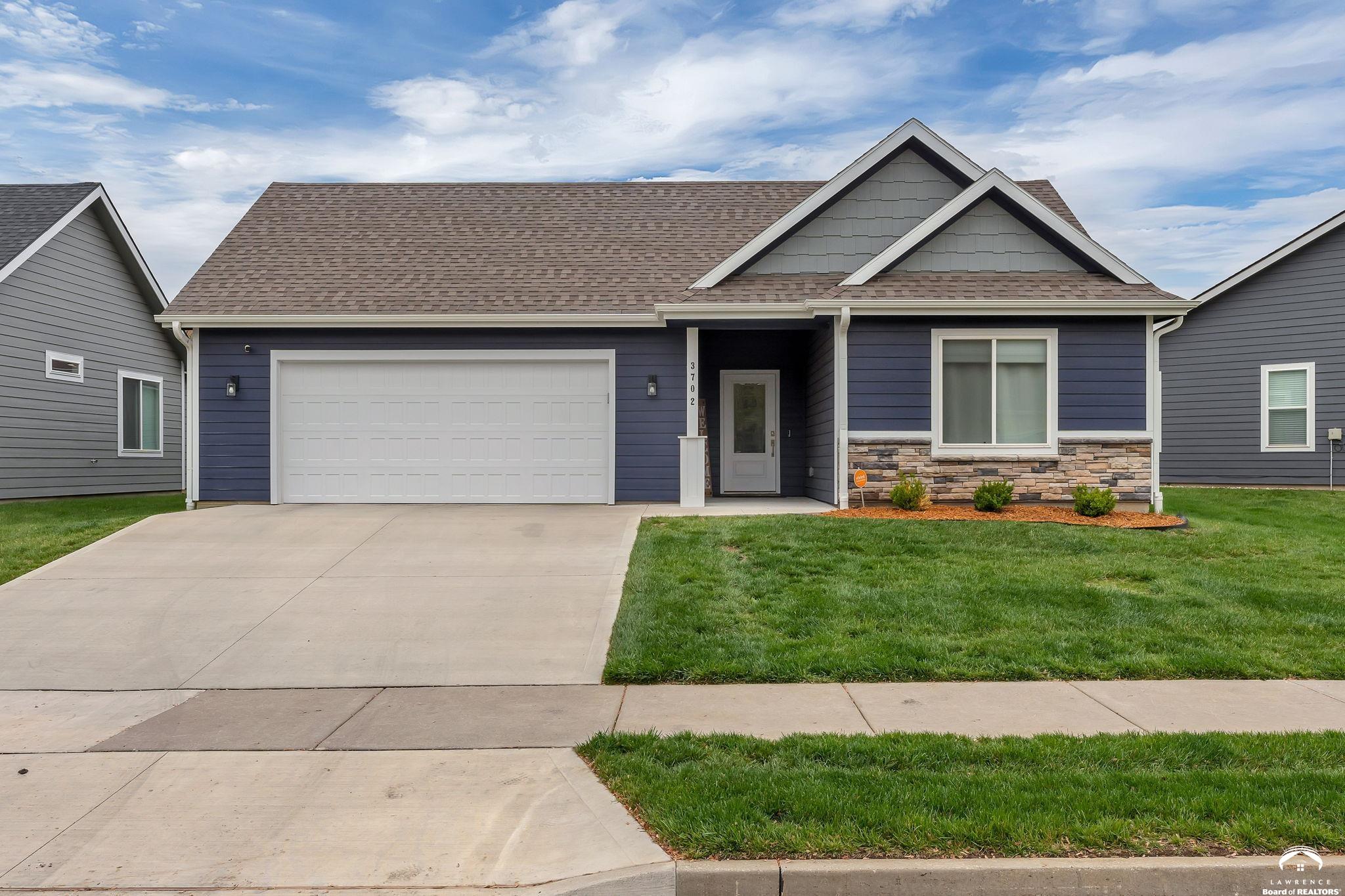 3702 Tucker Trail Lawrence, KS 66049 - Photo 2 of 42