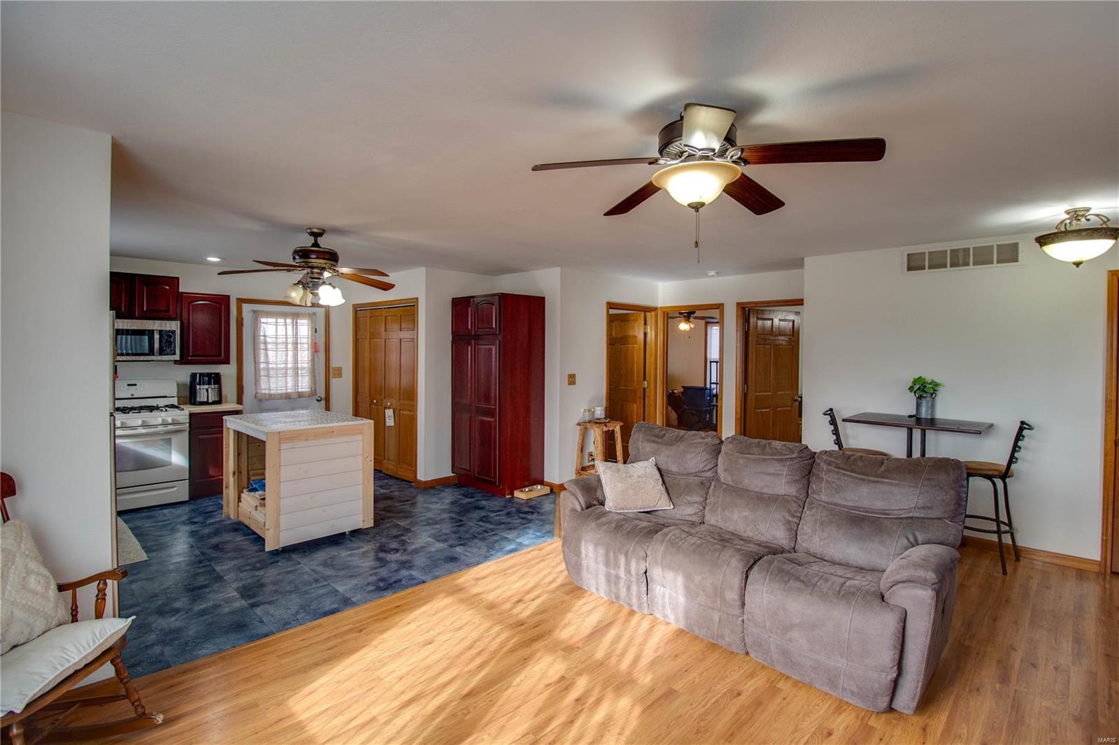 1654 Elevator Road Sorento, IL 62086 - Photo 8 of 41