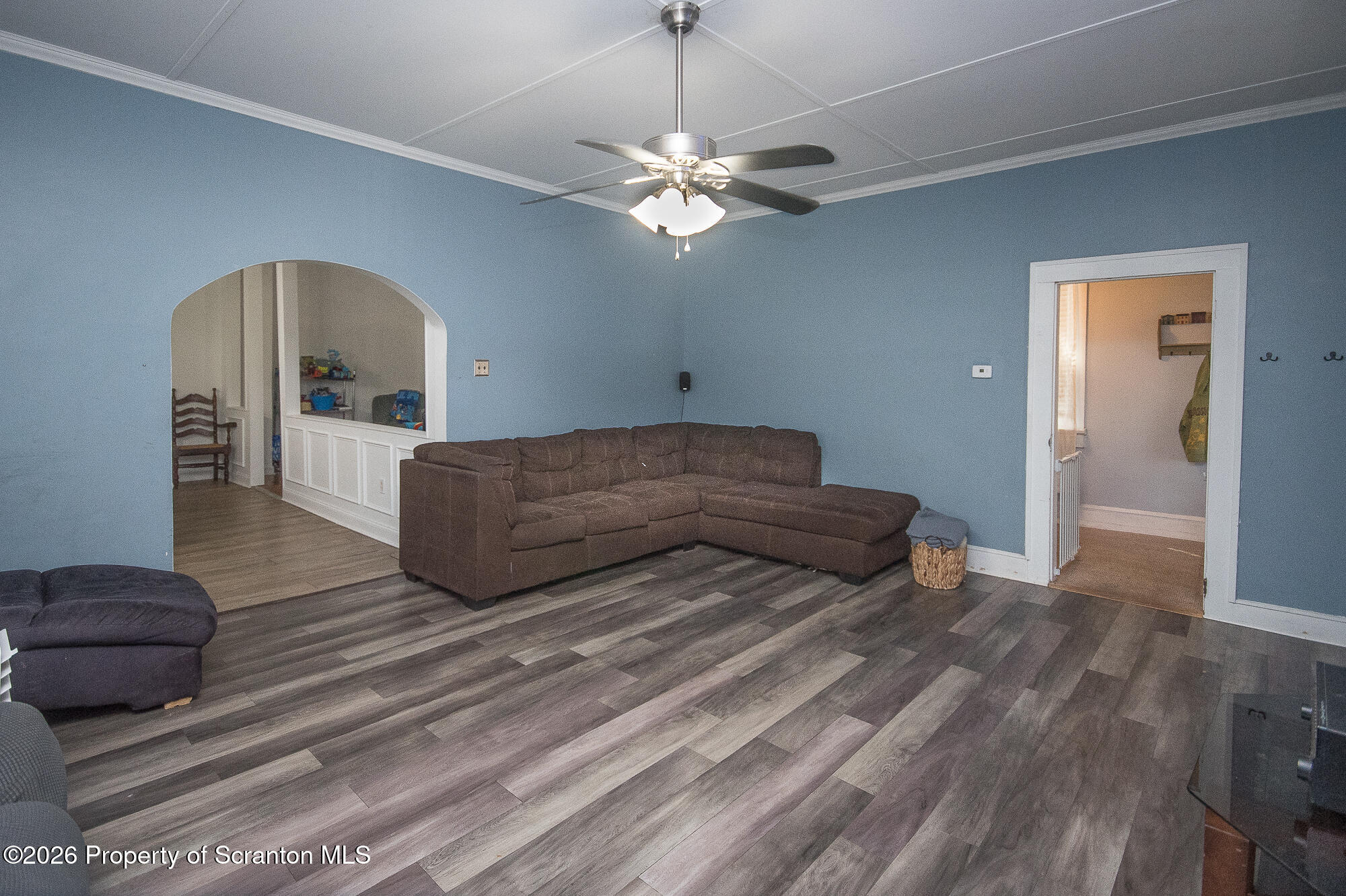 214 Main Street Moosic, PA 18507 - Photo 18 of 28 Living Room